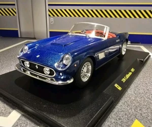 Ferrari 250 GT California Spyder 1957 Blue 1:24 Scale Model Car in Display Case - Picture 1 of 14