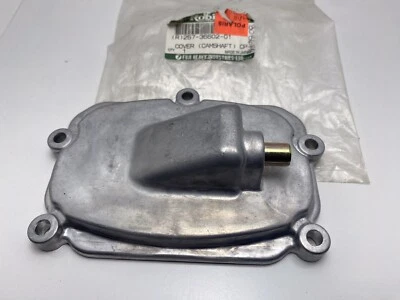 Polaris Camshaft Cover Xpedition 425 OEM Part # 3086199 - Image 1 of 3