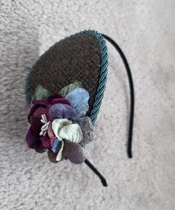 Stunning Her Curious Nature Jewelled Tweed Vintage Floral Headband Piece NEW - Picture 1 of 11
