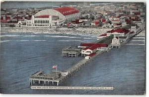Blick vom Meer zeigt Auditorium & Kongresshalle, Atlantic City '54 Postkarte - Bild 1 von 2