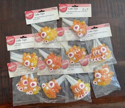 NOS Vintage 1987 Wilton Care Bears Cake Topper Picks Tenderheart Exclusivo Desbotado - Imagem 1 de 4