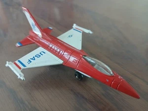 C7 – 021 Aereo Da Caccia Miniatura Matchbox SB24 – F16 USAF 1978 IN Molto Buono - Foto 1 di 10