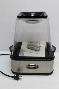 Macchina per popcorn stile teatro Nostalgia 6 qt modello TPM100 con manuale - Foto 1 di 4