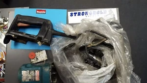 USED 323936-9 STRIKER FOR MAKITA HR3000C - SELLING PART OF THE PICTURE - Picture 1 of 1