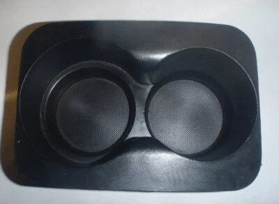 1999-2004 JEEP GRAND CHEROKEE RUBBER CUP HOLDER INSERT 99 00 01 02 03 04 OEM - Image 1 of 2