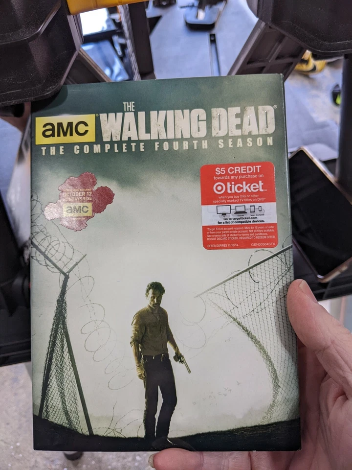 The Walking Dead The Complete Fourth Season DVD  D3 - Image 1 of 1