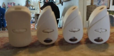 4 плагина Glade ароматизированное масло без заправки обычные блоки - Изображение 1 из 4