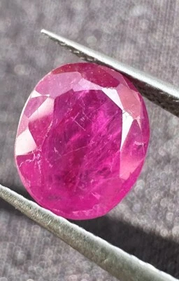 1.665 Ct Natural Certified Purplish Red Ruby - Image 1 of 4