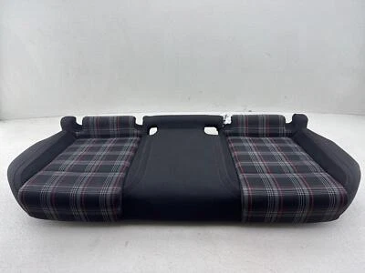 Cojín de asiento inferior de banco trasero negro para Volkswagen Golf GT 2015-2018 Foto 1 de 4
