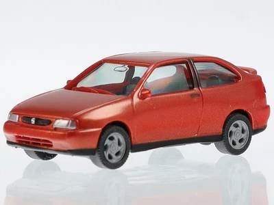 Seat Cordoba SX red plastic model car  herpa 1:87 - Image 1 of 4