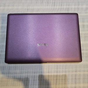 Asus Eee PC X101CH , Intel Atom,10.1", NO HDD, TURNING ON BUT BLACK SCREEN (238) - Picture 1 of 18