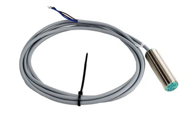 NEW Pepperl + Fuchs Inductive Threaded Barrel Proximity Sensor NBB5-18GM60-I3 - Image 1 of 2