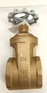 Nibco TI-8 Full Port Brass Gate Valve 2-1/2" 200psi NPT x NPT Threaded Ends - Picture 1 of 7