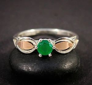 Anillo dorado de calcedonia de plata esterlina - anillo de catedral de piedra verde - Imagen 1 de 10