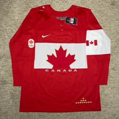 LEER NUEVO CON ETIQUETAS 2014 Equipo Juegos Olímpicos de Canadá Nike Camiseta de Hockey Grande Roja IIHF Dorado Foto 1 de 4