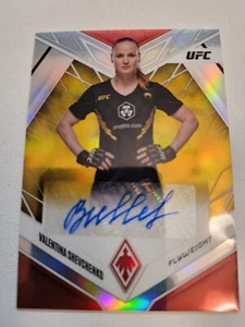 2023 PANINI CHRONICLES UFC PHOENIX VALENTINA SHEVCHENKO AUTO GOLD 5/10 #PX-VSH - Picture 1 of 3