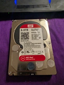 Western Digital WD Red 6TB Hard Drive WD60EFRX SATA 3.5 Nasware 3.0 read details - Picture 1 of 8