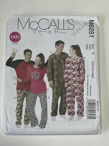 Pyjama Oberteil Lounge Hose Overall Schlafanzug M6251 Erwachsene XS-M ungeschnitten Schnittmuster - Bild 1 von 2