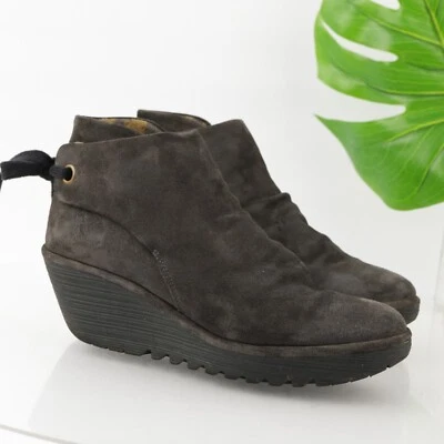 Fly London 女式 Yama 靴子 41 10 码灰色麂皮绒楔形鞋跟厚底花边后背 — 第 1/4 张图片