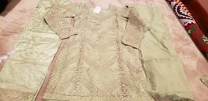 Pakistani / Indian Women's Green Orgnaza Extra Small 3 Piece Suit  - Picture 1 of 10