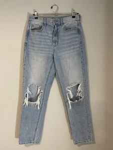 AMERICAN EAGLE Womens Sz 6 Distressed Torn Knee Comfort Waistband MOM Jeans FLAW - Picture 1 of 16