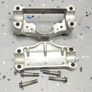 OEM Handlebar Clamp / Holder / Bracket / Support 90-96 EN500 Vulcan 500 EN500A - Picture 1 of 11