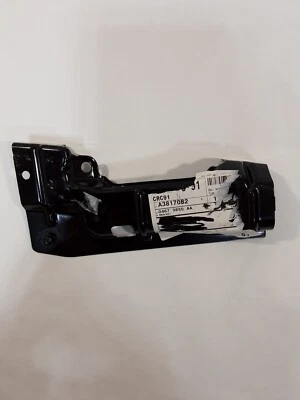 BRAND NEW GENUINE MOPAR OEM FENDER BRACKET RH 4673850AA Dodge Avenger Sebring Foto 1 de 4