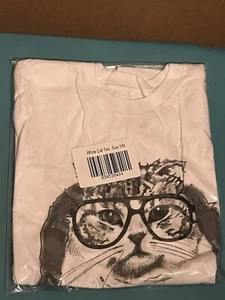 Taylor Swift Meredith and Olivia Cat Shirt Size YOUTH MEDIUM White Gray - Picture 1 of 3