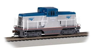 Bachmann GE 44-Ton Switcher Amtrak #1000 (S/B/R/B) Sound & DCC - HO Scale - Picture 1 of 1