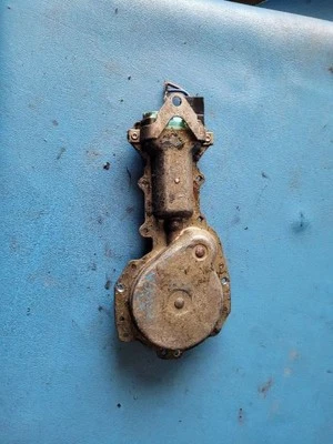 82-90 91 92 93 94 95 96 97 98 99 00 01 02 03 04 05 CAVALIER POWER WINDOW MOTOR - Image 1 of 4