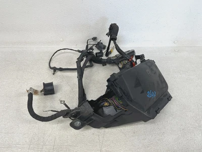 ⭐15-17 Land Rover 发现运动发动机保险丝继电器盒线原始设备制造商 LOT2647 — 第 1/4 张图片