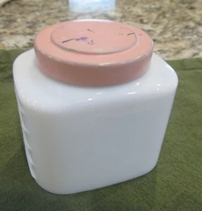 VINTAGE JOHNSON &  JOHNSON MILK GLASS BABY CREAM JAR WITH PINK LID - Picture 1 of 4