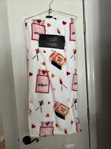 Rachel Roy VALENTINES Day Perfect Match Plush Hearts Throw Blanket NWT - Picture 1 of 7