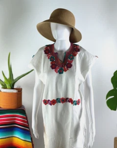 Mexican Embroidered Tunic - Ivory - Picture 1 of 5