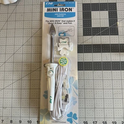 NUEVO Mini Hierro CNI Trébol Needlecraft MCI-900 Artesanía Compacta Blanco De Colección Foto 1 de 4