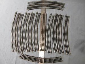 Bachmann HO Model railroad track straight, curves, power connectors 20 pieces - Picture 1 of 4