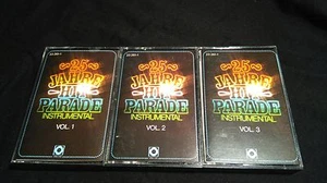 25 JAHRE HITPARADE INSTRUMENTAL KOMPLETT in DOLBY STEREO *NEUWERTIG*3 MC s - Foto 1 di 2