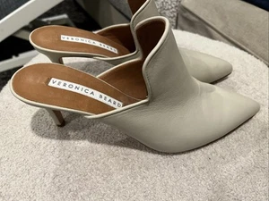 VERONICA BEARD ivory leather PEARLA MULES-2.5 INCH HEELS- SIZE 39 EU/9 US - Picture 1 of 7
