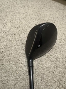 Taylormade Stealth 2 3 wood in good condition with head cover regular shaft - Picture 1 of 5