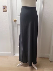J CREW GWYNETH SLIP SKIRT, BLACK SATIN, NWT SZ MEDIUM - Picture 1 of 8