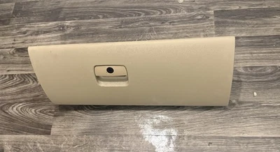 Guantera Tahoe 2010 compartimento de almacenamiento OEM Foto 1 de 2