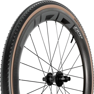 Neumático sin cámara Goodyear XPLR Inter Fitment Series Foto 1 de 2