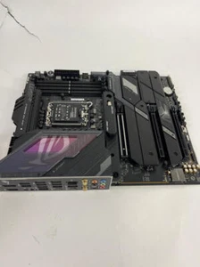ASUS ROG Strix Z790-E Gaming WiFi Intel Z790 LGA 1700 ATX - Bild 1 von 7