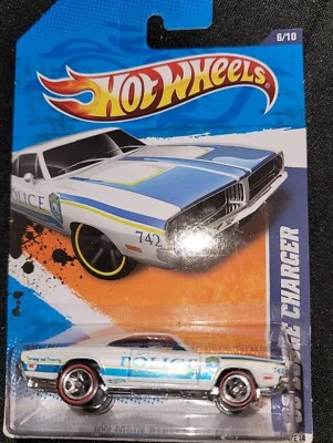 HOT WHEELS 2011 HW MAIN STREET '69 DODGE CHARGER POLICE Florida Ocala Red Line  - Image 1 of 3