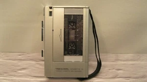 Minisette compacto realista vintage - 14 grabadora de cinta de casete 14-1024 - Imagen 1 de 13