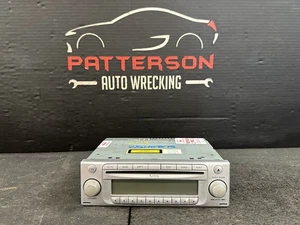 04-08 CROSSFIRE RADIO RECEIVER STEREO CD PLAYER W/ NAVIGATION ID 1938200386 - Picture 1 of 9