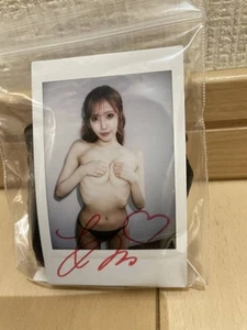 Kana Morisawa Autographed Signed instax Cheki & Costume Japan AV Idol - Picture 1 of 1
