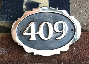 Traditional fancy Oval House Plaque - Picture 1 of 5