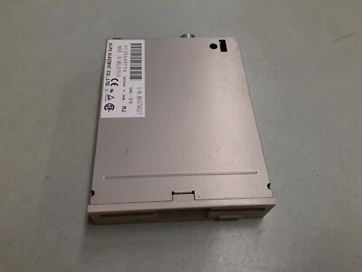 Unidad de disquete Alps Electric DF354H911A - bisel beige amarillento Foto 1 de 4