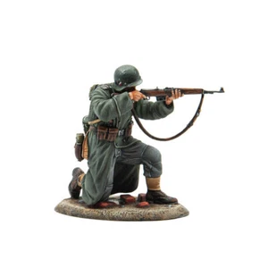 First Legion - LWG031 German Kneeling Firing Gewehr 43 - Picture 1 of 3